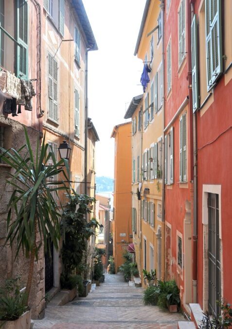 Villefranche sur Mer - ruelles en pente