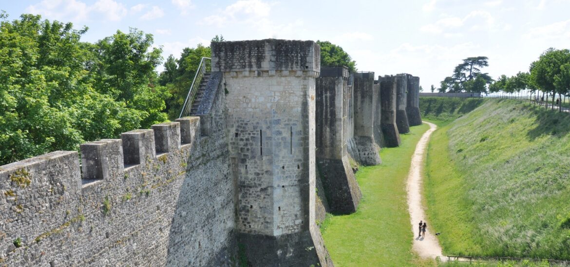 Remparts de Provins