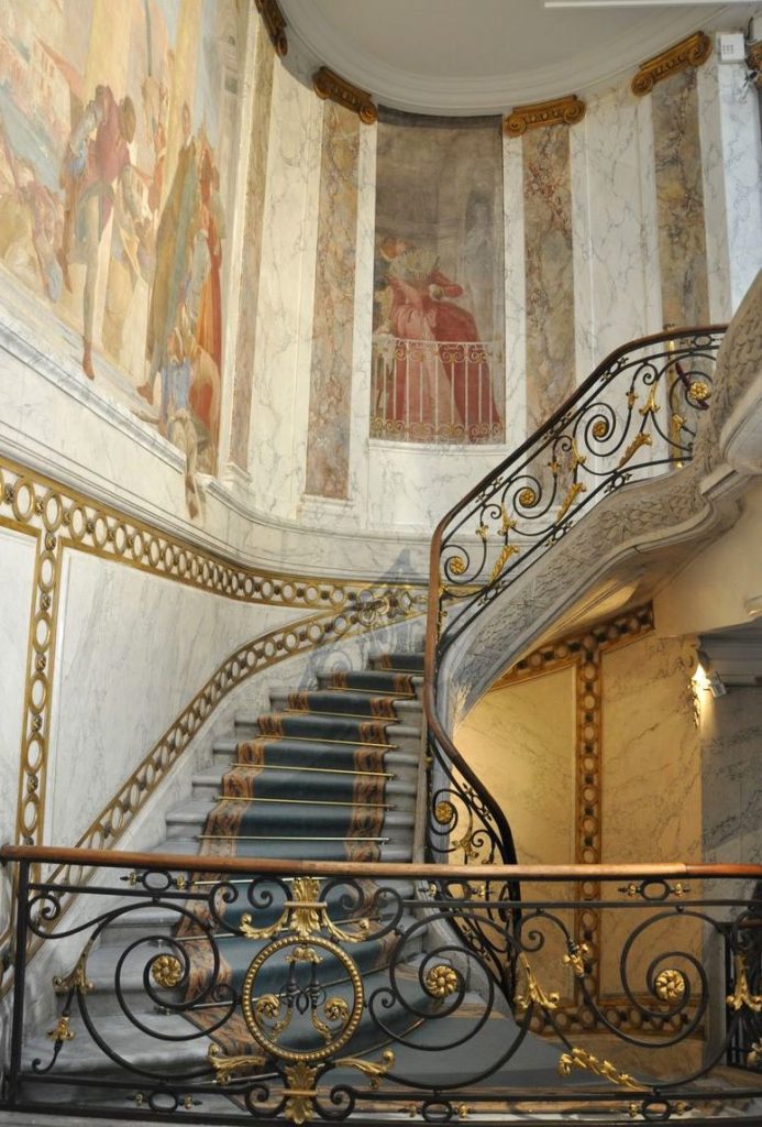 Musées parisiens insolites - escalier du Musée Jacquemart-André
