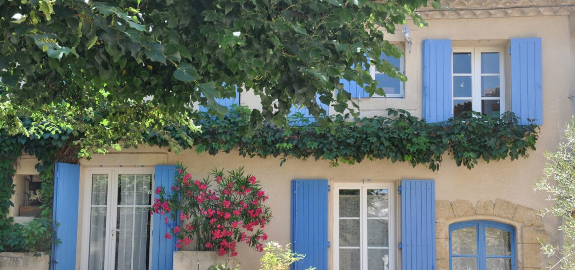 Maison fleurie à Lourmarin
