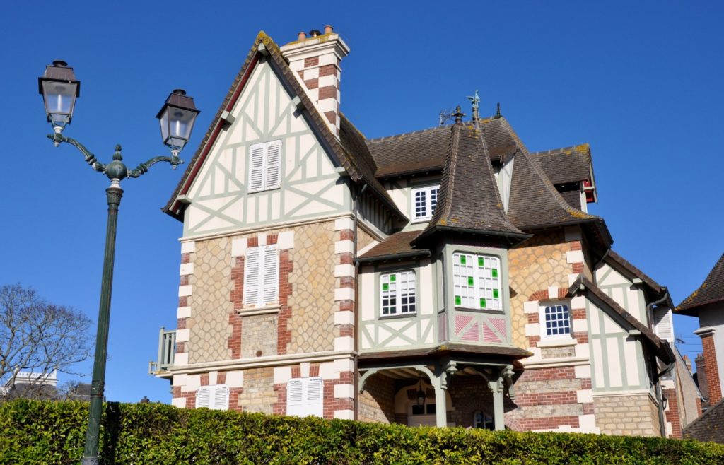Jolies villas normandes à Cabourg