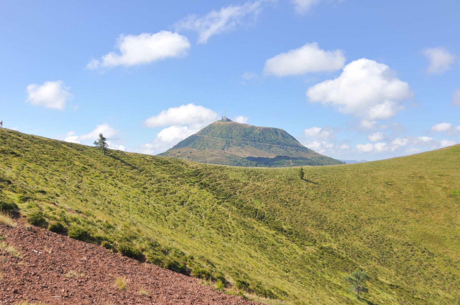 Randonnée Puy de Dôme et Puy Pariou - Blog La Marinière en Voyage