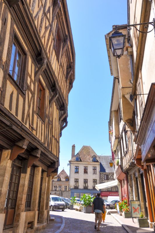 Visiter Semur-en-Auxois et ses alentours
