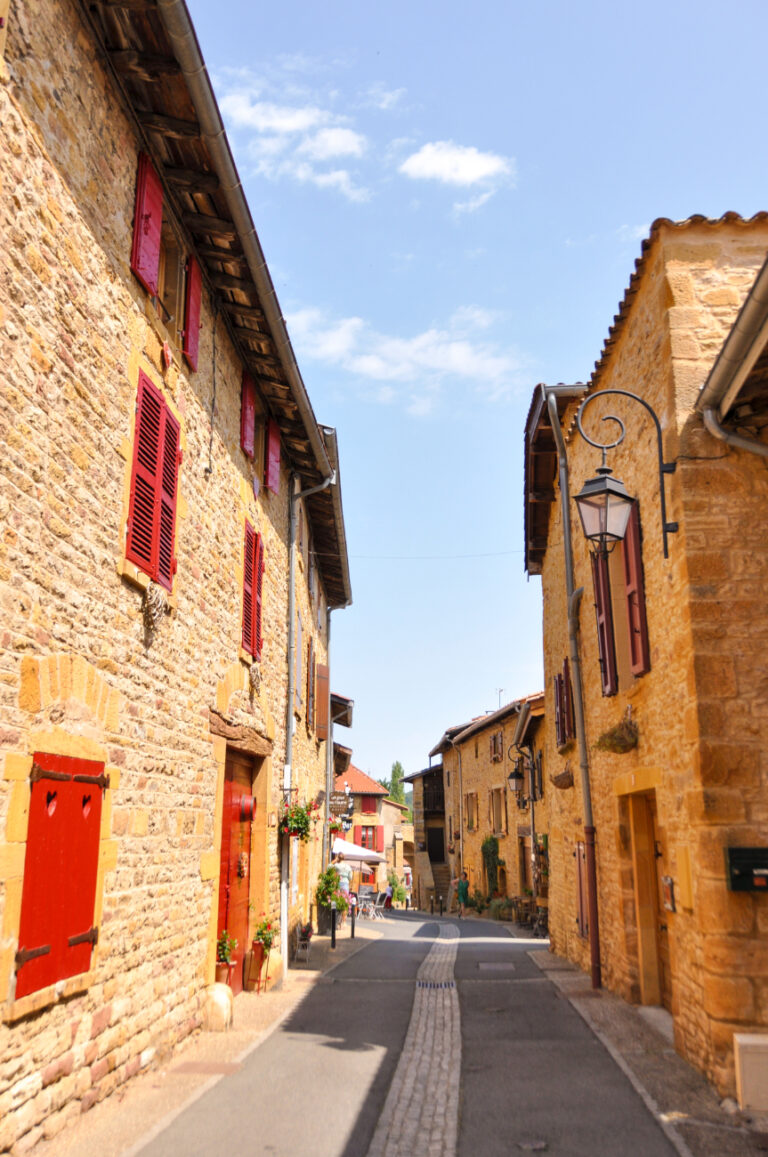 Les 5 Plus Beaux Villages Des Pierres Dor es Du Beaujolais La les-5-plus-beaux-villages-des-pierres-dor-es-du-beaujolais-la